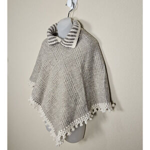 Wool Poncho Cape Fringe Handmade in Mexico Vintage Crochet Hippie Boho Lagenlook